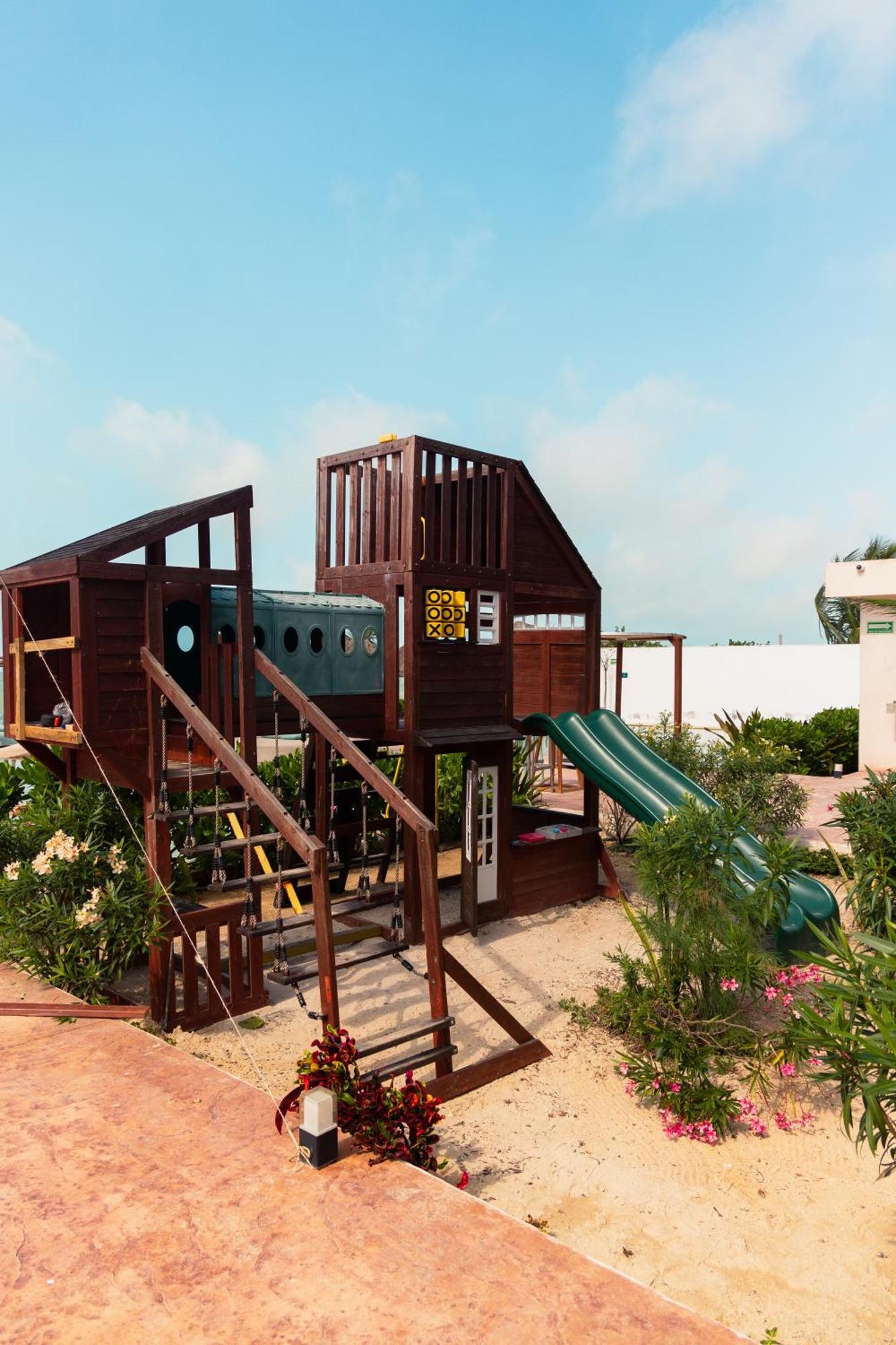 סלסטון Totem Beach Club מראה חיצוני תמונה